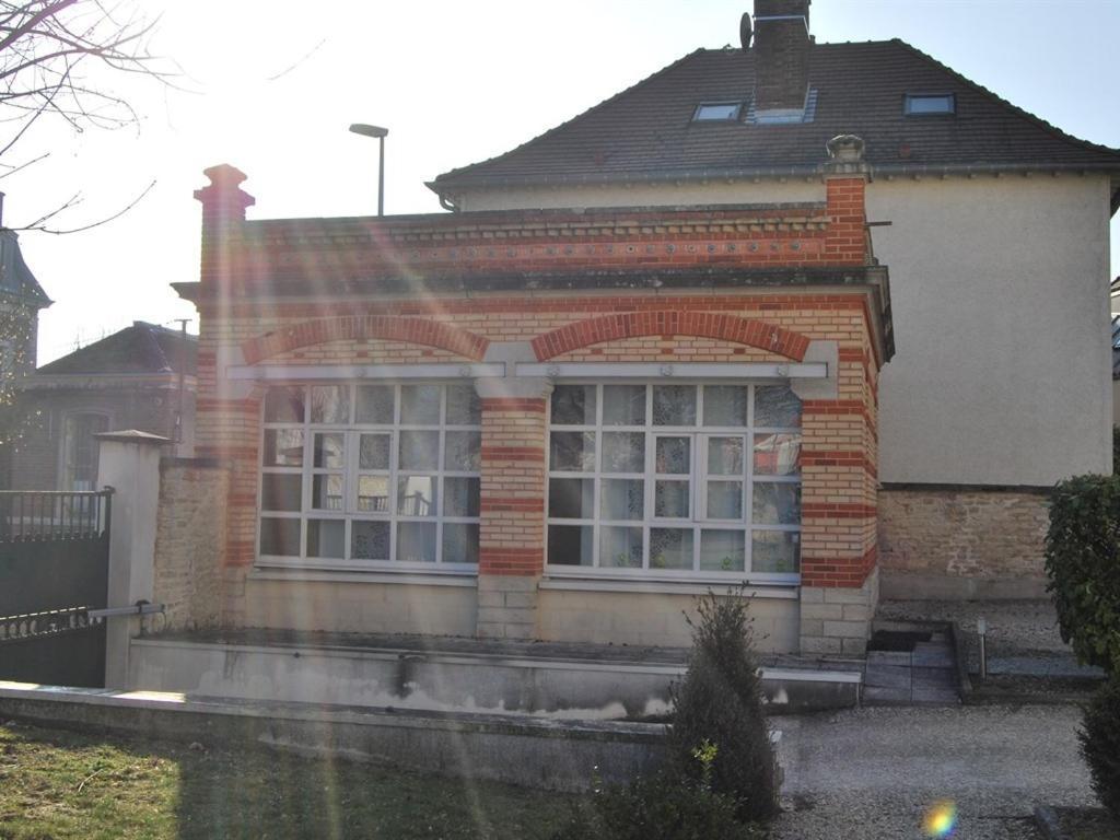 Gite La Tour Boileau ทรัวส์ ภายนอก รูปภาพ