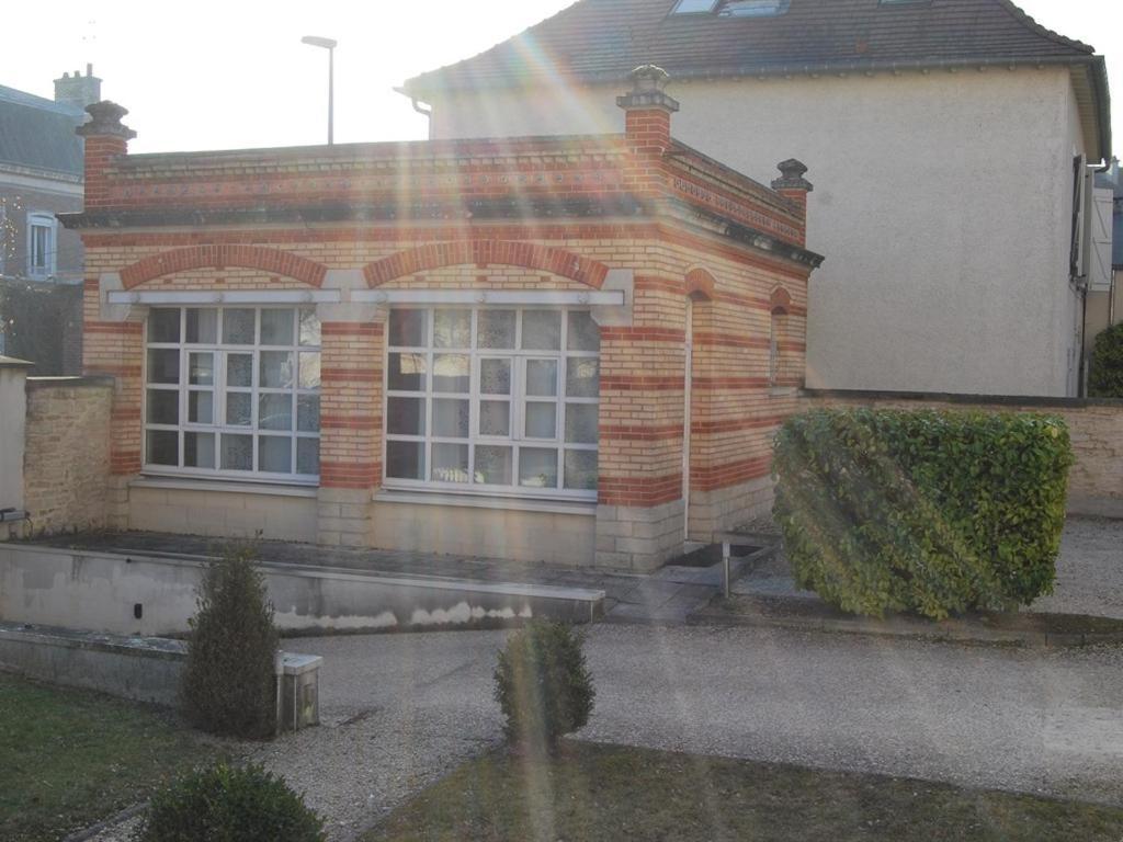 Gite La Tour Boileau ทรัวส์ ภายนอก รูปภาพ